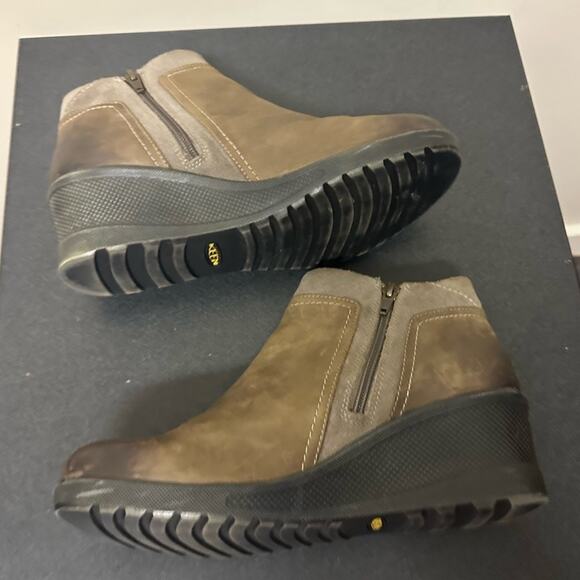 Keen Wedge Zip Leather Comfort Ankle Booties Boots Womens Size 10 Brown - Picture 10 of 14